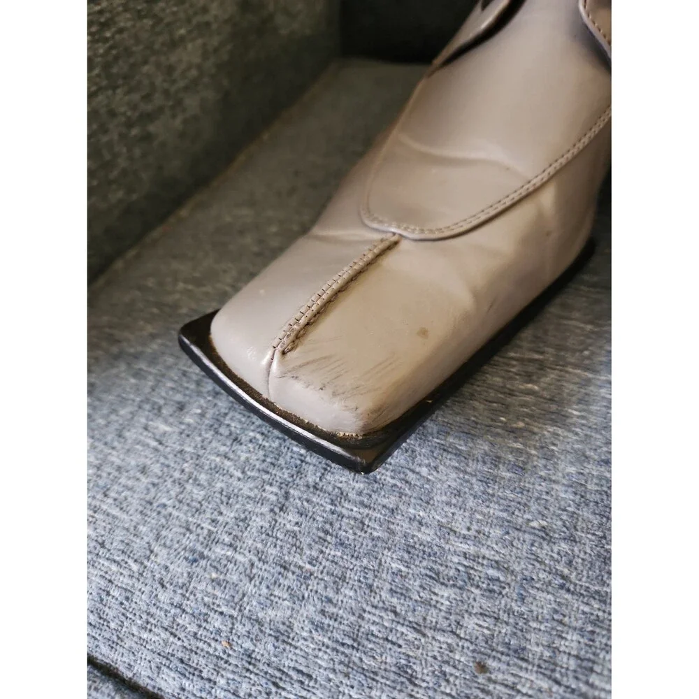 Amali pre owned